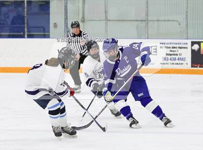 Thumbnail 3 in Darien @ Wilton photogallery.