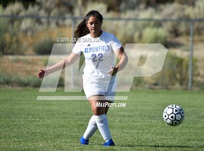 Thumbnail 2 in Bloomfield vs Piedra Vista (Aztec Tiger Shootout) photogallery.