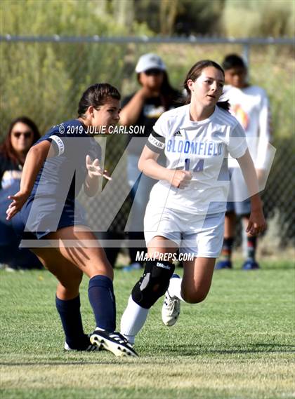 Thumbnail 2 in Bloomfield vs Piedra Vista (Aztec Tiger Shootout) photogallery.