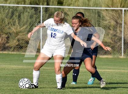 Thumbnail 3 in Bloomfield vs Piedra Vista (Aztec Tiger Shootout) photogallery.