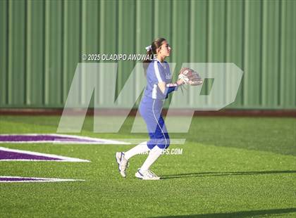 Thumbnail 1 in Celeste vs. Trenton (UIL 2A Softball Bi-District Playoffs) photogallery.