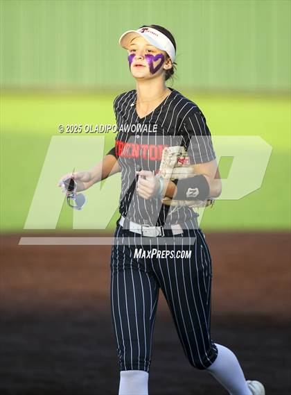 Thumbnail 3 in Celeste vs. Trenton (UIL 2A Softball Bi-District Playoffs) photogallery.