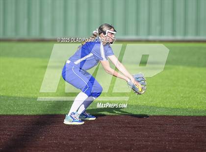 Thumbnail 2 in Celeste vs. Trenton (UIL 2A Softball Bi-District Playoffs) photogallery.