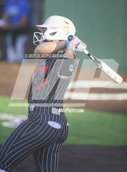 Thumbnail 3 in Celeste vs. Trenton (UIL 2A Softball Bi-District Playoffs) photogallery.