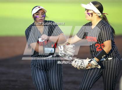 Thumbnail 2 in Celeste vs. Trenton (UIL 2A Softball Bi-District Playoffs) photogallery.
