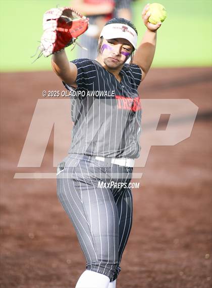 Thumbnail 3 in Celeste vs. Trenton (UIL 2A Softball Bi-District Playoffs) photogallery.