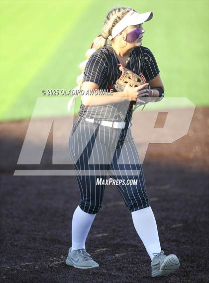 Thumbnail 1 in Celeste vs. Trenton (UIL 2A Softball Bi-District Playoffs) photogallery.