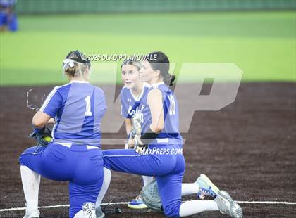 Thumbnail 1 in Celeste vs. Trenton (UIL 2A Softball Bi-District Playoffs) photogallery.