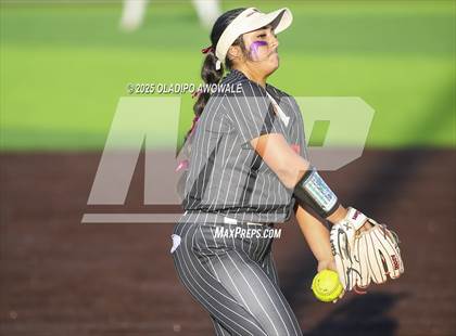Thumbnail 2 in Celeste vs. Trenton (UIL 2A Softball Bi-District Playoffs) photogallery.