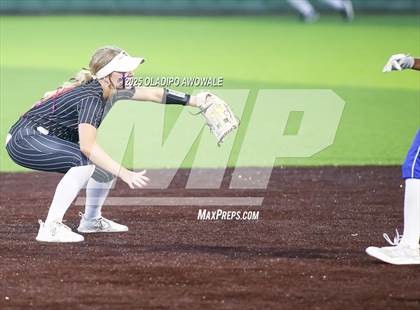 Thumbnail 3 in Celeste vs. Trenton (UIL 2A Softball Bi-District Playoffs) photogallery.