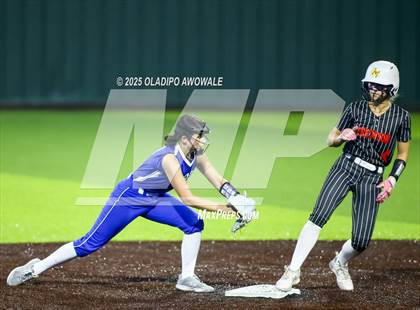 Thumbnail 3 in Celeste vs. Trenton (UIL 2A Softball Bi-District Playoffs) photogallery.