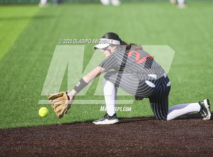 Thumbnail 3 in Celeste vs. Trenton (UIL 2A Softball Bi-District Playoffs) photogallery.