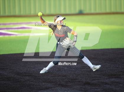 Thumbnail 2 in Celeste vs. Trenton (UIL 2A Softball Bi-District Playoffs) photogallery.