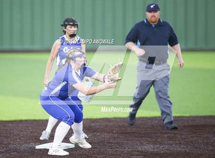 Thumbnail 2 in Celeste vs. Trenton (UIL 2A Softball Bi-District Playoffs) photogallery.