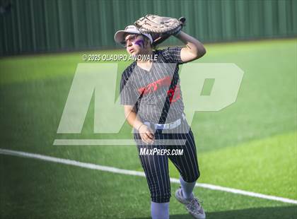 Thumbnail 3 in Celeste vs. Trenton (UIL 2A Softball Bi-District Playoffs) photogallery.