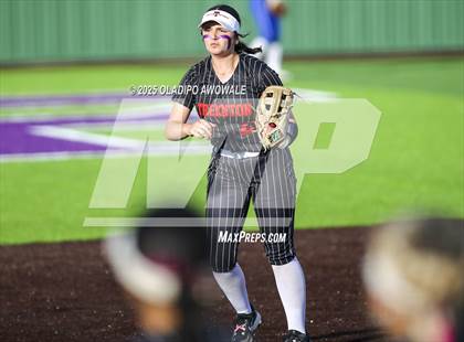 Thumbnail 2 in Celeste vs. Trenton (UIL 2A Softball Bi-District Playoffs) photogallery.