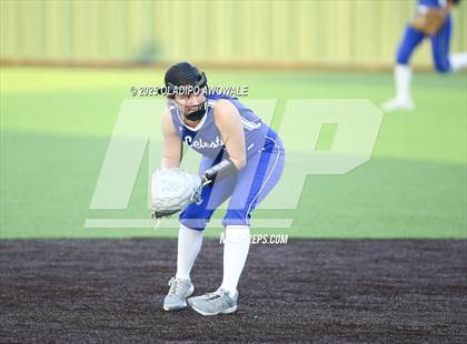 Thumbnail 2 in Celeste vs. Trenton (UIL 2A Softball Bi-District Playoffs) photogallery.