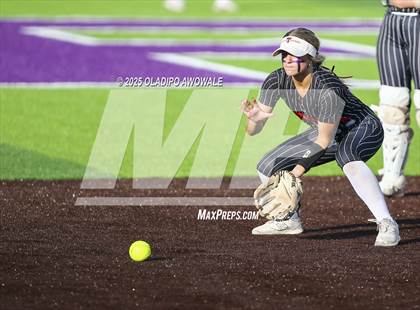 Thumbnail 1 in Celeste vs. Trenton (UIL 2A Softball Bi-District Playoffs) photogallery.