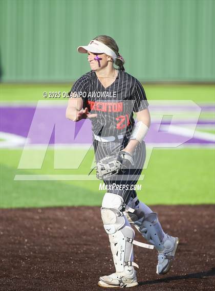 Thumbnail 3 in Celeste vs. Trenton (UIL 2A Softball Bi-District Playoffs) photogallery.