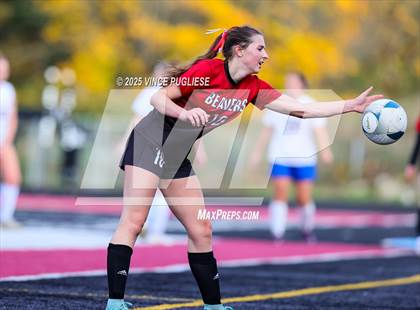 Thumbnail 3 in Rochester @ Tenino (WIAA District 4 Playoffs) photogallery.