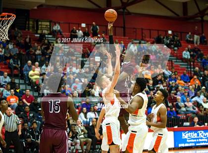 Thumbnail 1 in Belleville West vs. Edwardsville photogallery.