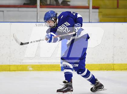 Thumbnail 2 in Darien vs. St. Joseph (Milford Holiday Jamboree) photogallery.