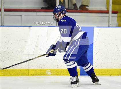 Thumbnail 3 in Darien vs. St. Joseph (Milford Holiday Jamboree) photogallery.