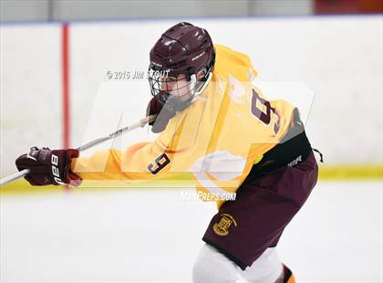Thumbnail 2 in Darien vs. St. Joseph (Milford Holiday Jamboree) photogallery.