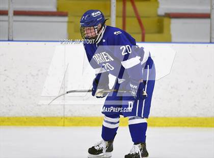 Thumbnail 2 in Darien vs. St. Joseph (Milford Holiday Jamboree) photogallery.