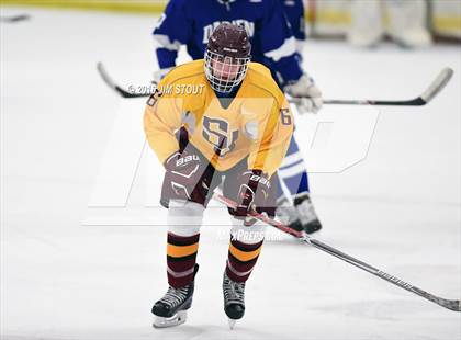 Thumbnail 3 in Darien vs. St. Joseph (Milford Holiday Jamboree) photogallery.