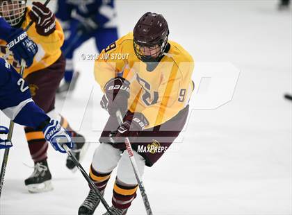 Thumbnail 1 in Darien vs. St. Joseph (Milford Holiday Jamboree) photogallery.