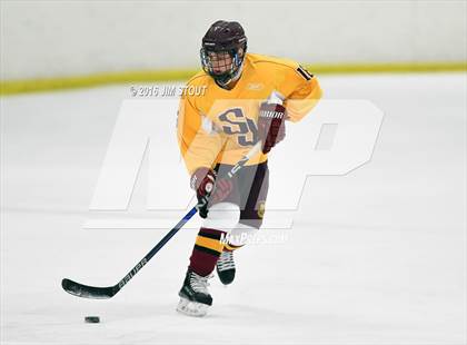 Thumbnail 2 in Darien vs. St. Joseph (Milford Holiday Jamboree) photogallery.