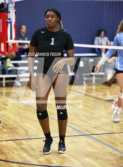 Thumbnail 2 in Pensacola Catholic vs. St. Henry (Nike Tournament of Champions)  photogallery.