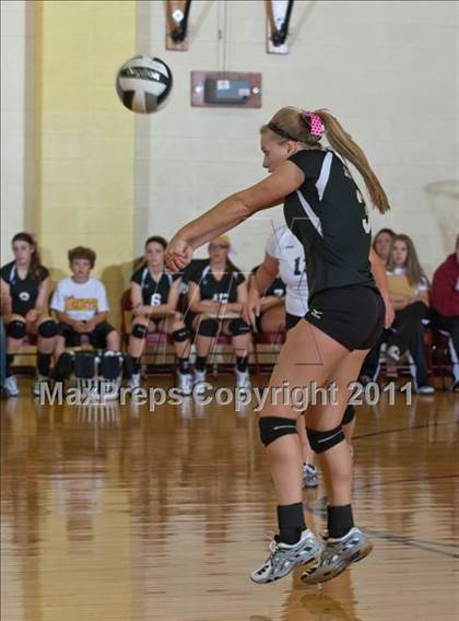 Thumbnail 2 in Morristown vs Baptist Academy (IHSAA Volleyball Sectionals) photogallery.