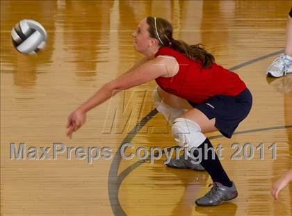 Thumbnail 2 in Morristown vs Baptist Academy (IHSAA Volleyball Sectionals) photogallery.