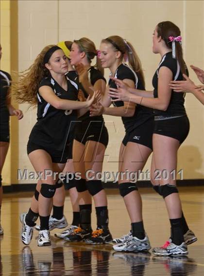 Thumbnail 2 in Morristown vs Baptist Academy (IHSAA Volleyball Sectionals) photogallery.