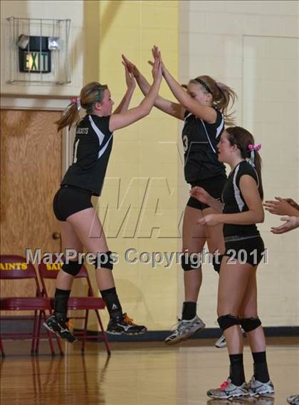 Thumbnail 3 in Morristown vs Baptist Academy (IHSAA Volleyball Sectionals) photogallery.