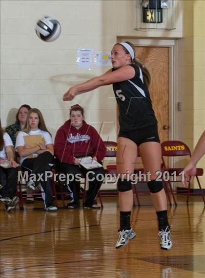 Thumbnail 1 in Morristown vs Baptist Academy (IHSAA Volleyball Sectionals) photogallery.
