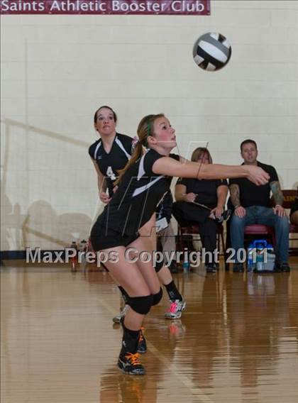 Thumbnail 2 in Morristown vs Baptist Academy (IHSAA Volleyball Sectionals) photogallery.