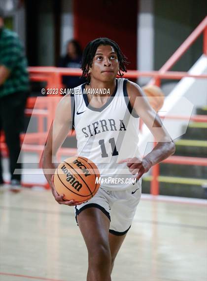 Thumbnail 1 in Sierra Canyon vs Centennial (Beverly Hills Tournament Semi-Final) photogallery.