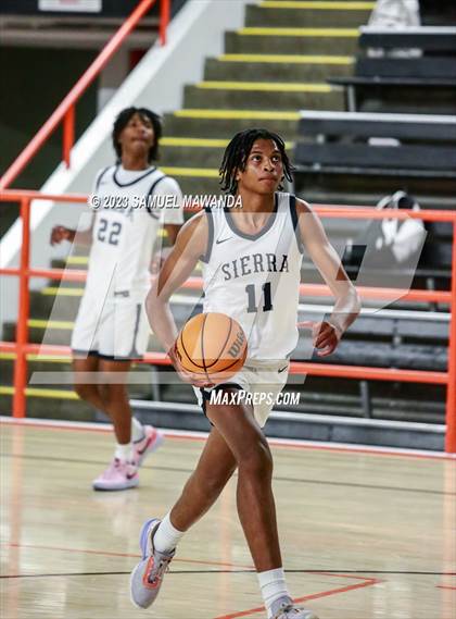 Thumbnail 2 in Sierra Canyon vs Centennial (Beverly Hills Tournament Semi-Final) photogallery.