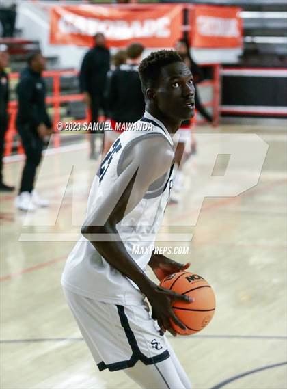 Thumbnail 1 in Sierra Canyon vs Centennial (Beverly Hills Tournament Semi-Final) photogallery.
