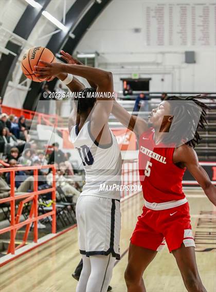 Thumbnail 3 in Sierra Canyon vs Centennial (Beverly Hills Tournament Semi-Final) photogallery.