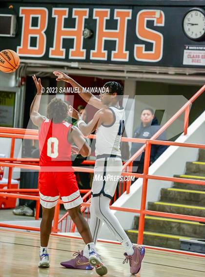 Thumbnail 2 in Sierra Canyon vs Centennial (Beverly Hills Tournament Semi-Final) photogallery.