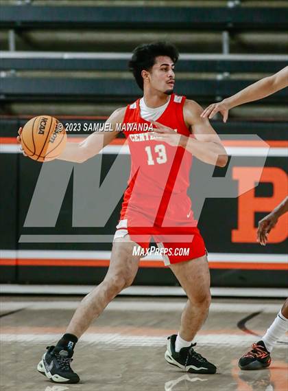 Thumbnail 1 in Sierra Canyon vs Centennial (Beverly Hills Tournament Semi-Final) photogallery.