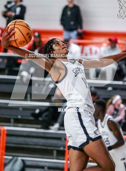 Thumbnail 1 in Sierra Canyon vs Centennial (Beverly Hills Tournament Semi-Final) photogallery.