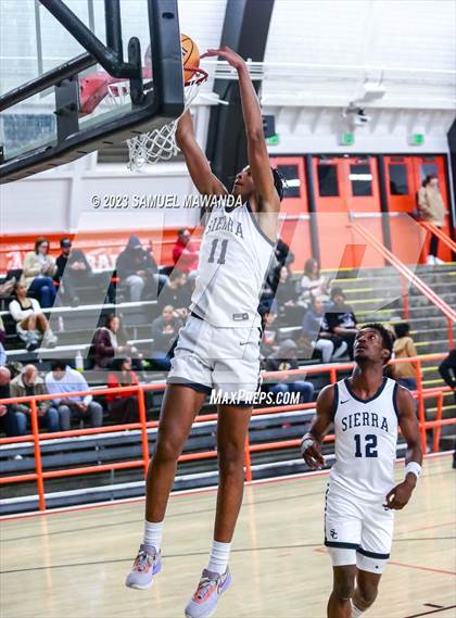 Thumbnail 1 in Sierra Canyon vs Centennial (Beverly Hills Tournament Semi-Final) photogallery.