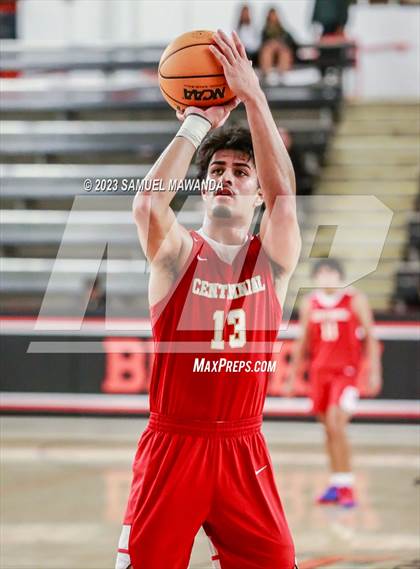 Thumbnail 1 in Sierra Canyon vs Centennial (Beverly Hills Tournament Semi-Final) photogallery.
