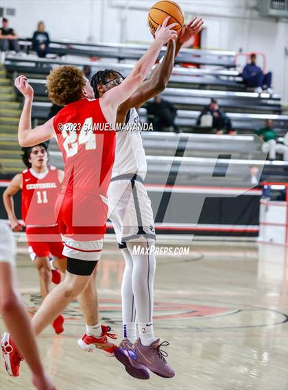 Thumbnail 1 in Sierra Canyon vs Centennial (Beverly Hills Tournament Semi-Final) photogallery.