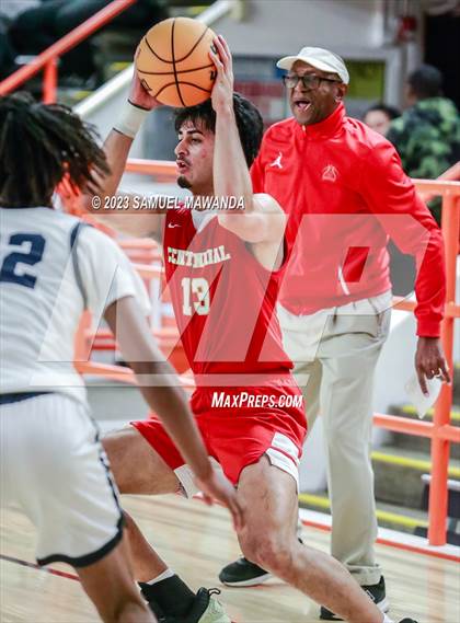 Thumbnail 3 in Sierra Canyon vs Centennial (Beverly Hills Tournament Semi-Final) photogallery.